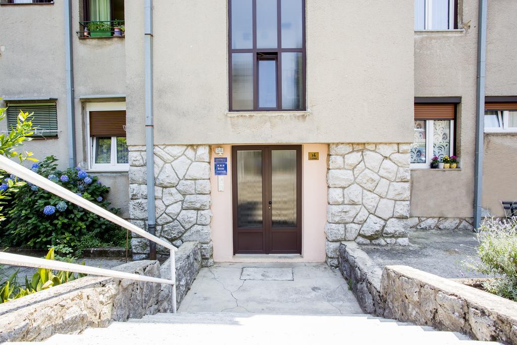 Apartments Cosy And Comfortably リエカ 部屋 写真