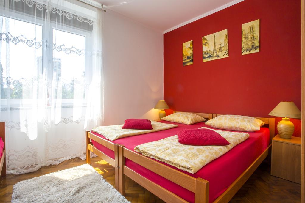 Apartments Cosy And Comfortably リエカ 部屋 写真